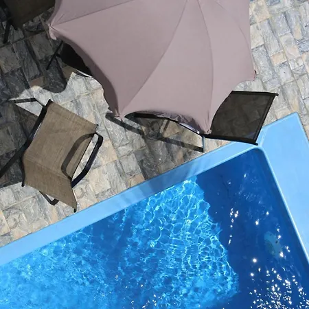 3 Bedroom Family Pool Villa Flic-En-Flac Beach